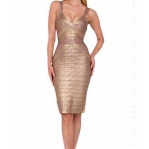 Terani Couture | Dresses | New Terani Couture Short Sleeveless Metallic  Dress In Rose Gold | Poshmark